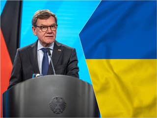 MIMORIADNY ONLINE Nemecko v