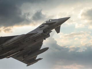 Británia posilňuje obranu v