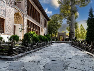 Palác chánov v Šeki: