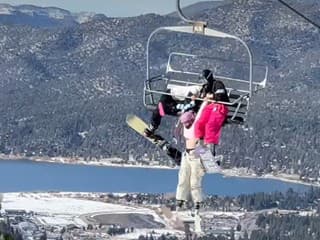 Žena visela na lanovke!