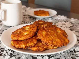 Ako nastrúhať zemiaky na