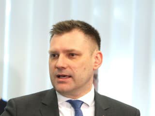 Podpredseda vlády a minister