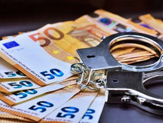 Veľký lup podvodníkov: V