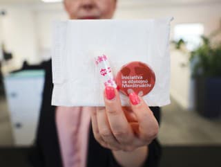 Tesco podporuje dôstojnú menštruáciu,