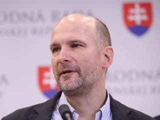 Hnutie Slovensko kritizuje vládu: