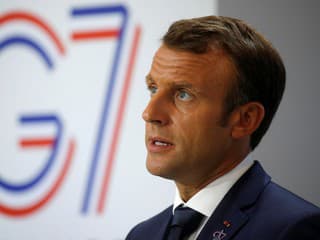 Macron vyzval Izrael na