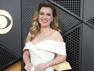 Kelly Clarkson