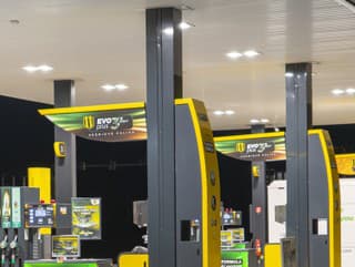 MOL Group údajne profituje