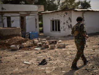 Príslušník ozbrojeného krídla kurdsko-iránskej