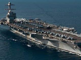 Najväčšia lietadlová loď sveta