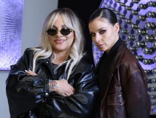 Nela Pocisková a Tina