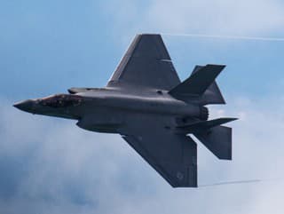 CNN: Americké bojové lietadlo