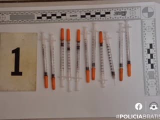 Polícia obvinila dvoch mužov: