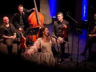 Simona Hulejová a Obrázky