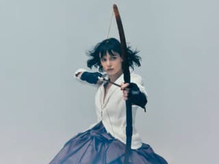 Winona Oak, video Stay