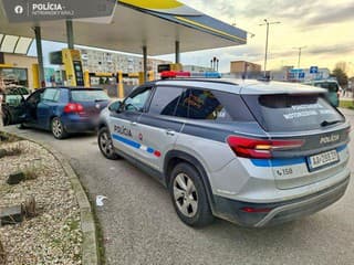 Nemal vodičský preukaz a