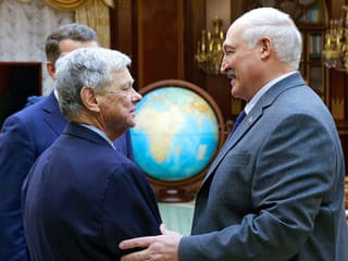 John Coale počas stretnutia