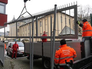 Spornú bratislavskú ulicu opäť