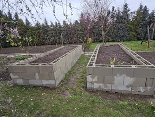 Vyvýšené záhony za 200