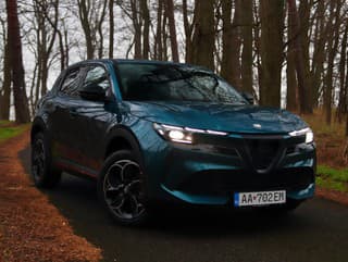 Alfa Romeo Junior Ibrida