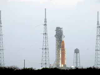 Mesiacová raketa Artemis II