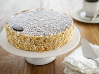 Tri torty, ktoré stoja