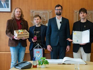 Kapela Marhule a primátor