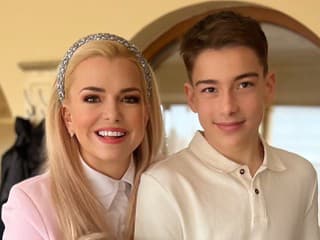 Zlatica Puškárová so synmi