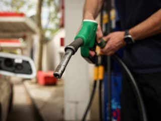 Česko stropuje ceny palív: