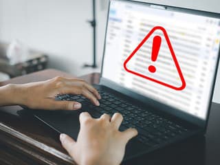 České tajné služby zasiahli