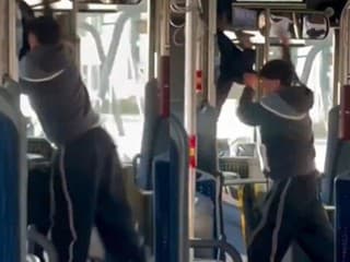 Len 13-ročný migrant z