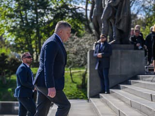 Fico na Slavíne kričal