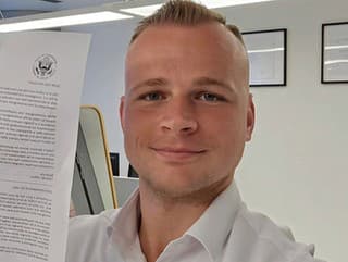 Mazurek pohorel v USA: