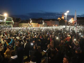 V maďarských mestách sa