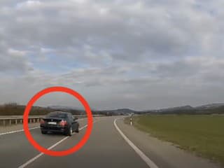 Polícia hľadá svedkov tragickej