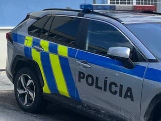 Za volant sadol opitý!