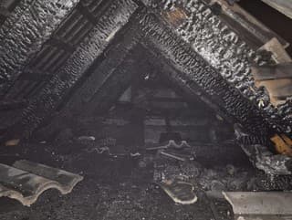 Plamene pohltili dom: Škoda