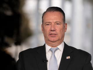 Úradujúci šéf amerického Úradu