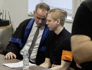 Obžalovaný Samuel Straško (druhý