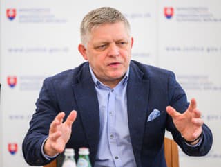 Na snímke predseda vlády