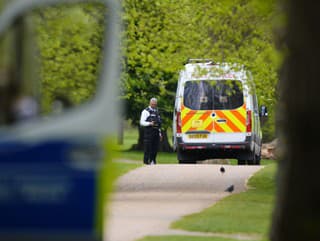 Polícia pátra po podozrivých