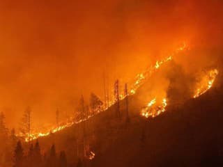 Rakúski hasiči v obrovskom