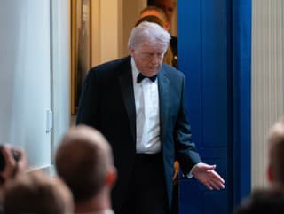 Podozrivého zo streľby vo