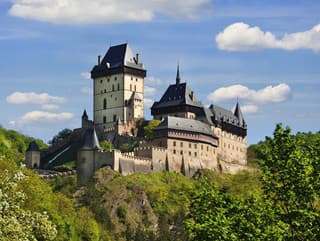 Karlštejn je najslávnejším českým