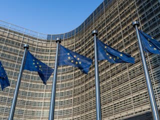 Koniec nelegálnym množiarňam? Europarlament