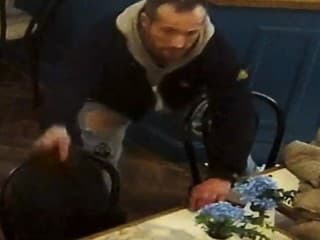 Spoznávate ho? Polícia hľadá