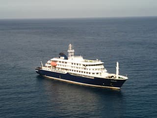 Výletná loď MV Hondius,