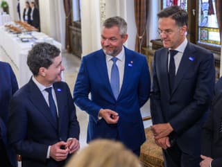 Na snímke zľava poľský