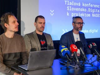 Zľava IT odborník a