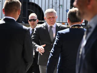 Predseda vlády SR Robert